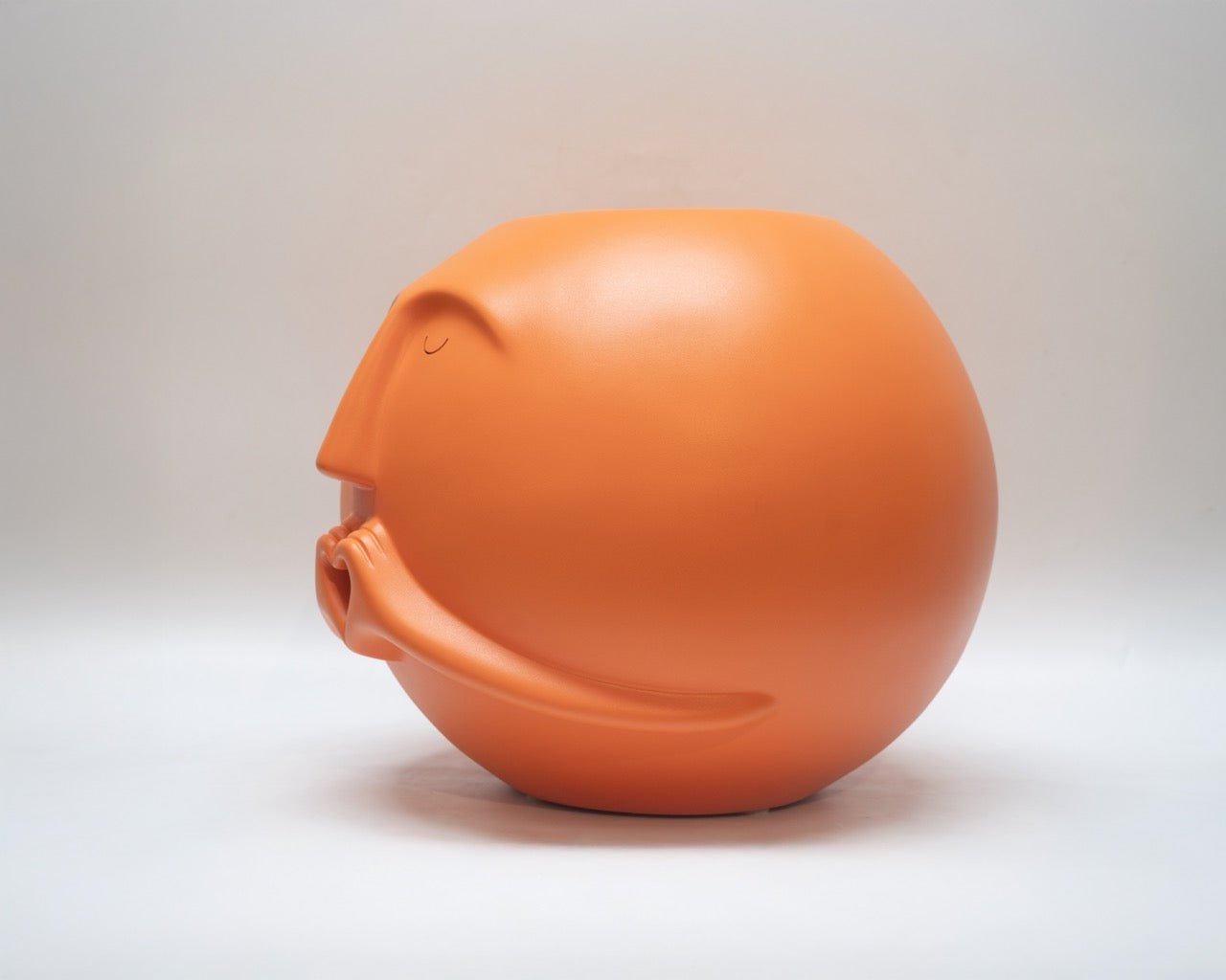 Headrest Stool Sculpture - Affection