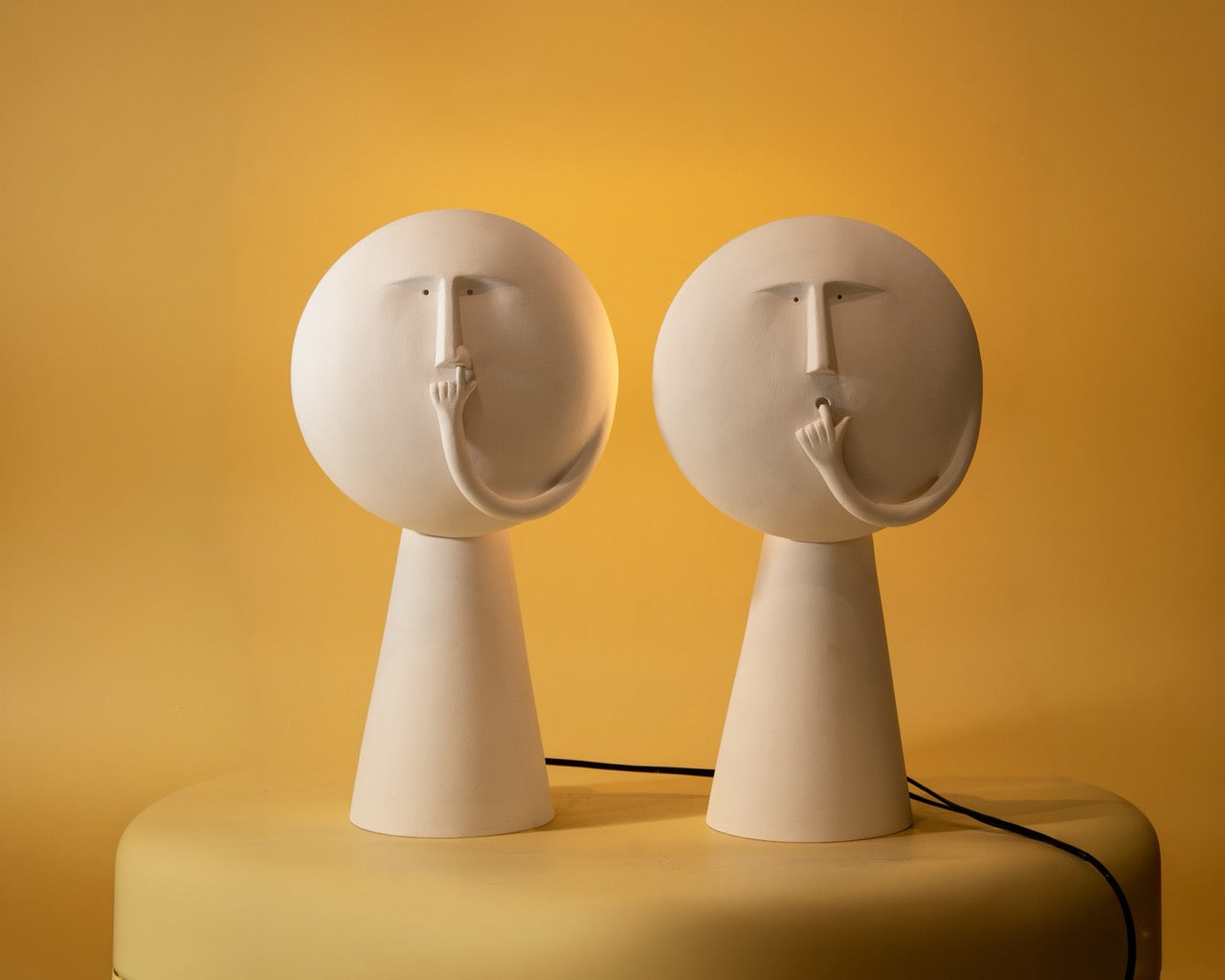 Hold That Thought Super Moon Lamps